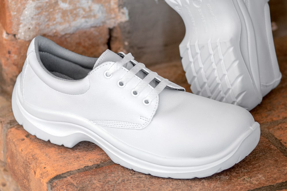 Chaussures de sécurité de cuisine, semelle antistatique en PU et embout en acier. Chaussures de sécurité de cuisine, semelle antistatique en PU et embout en acier.