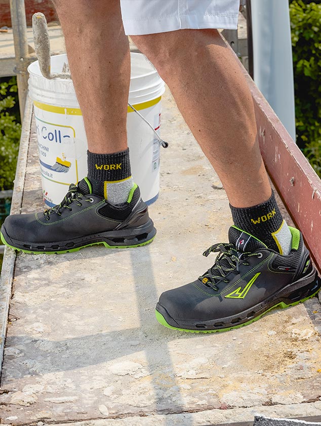Low-cut S3S Hexa-G5 ESD safety sneaker