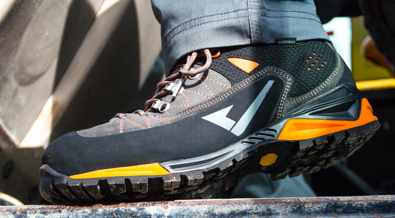 Scarpe antinfortunistiche S7S per la montagna ideali per i lavori pesanti in cava