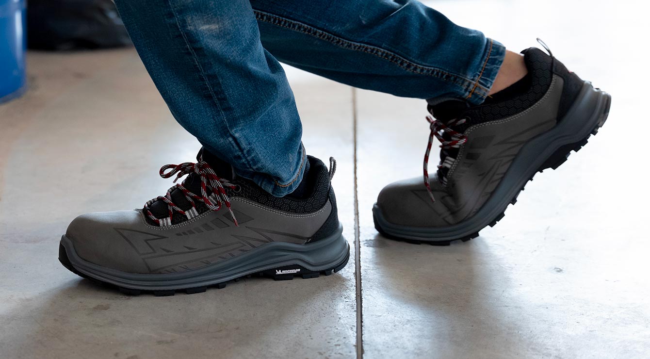 chaussure de sécurité Speed low S3 est légère, confortable chaussure de sécurité Speed low S3 est légère, confortable
