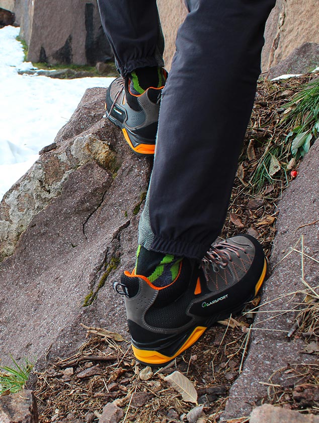 Hiking boot Mountain Tech Mid